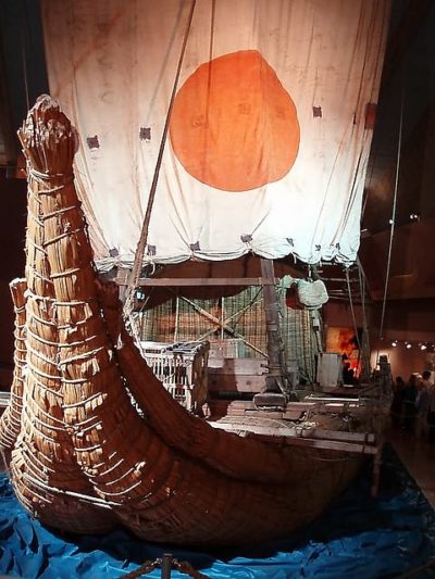 Лодка из папируса