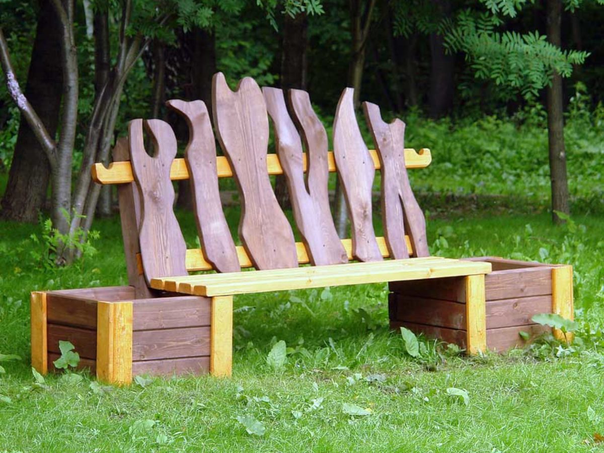 Садовая скамейка своими руками: 50 креативных решений для дачи