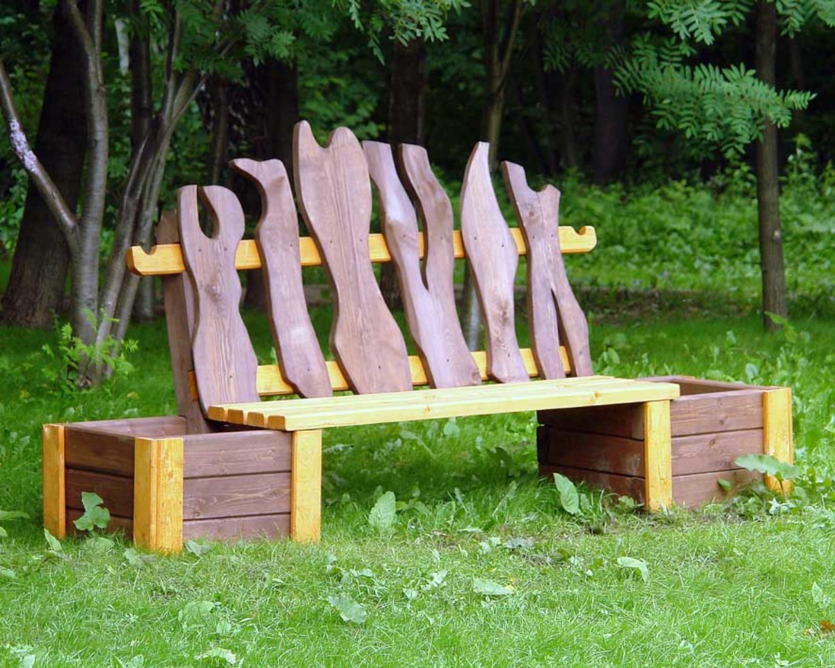Садовая скамейка для дачи своими руками - 6 проектов в фотографиях