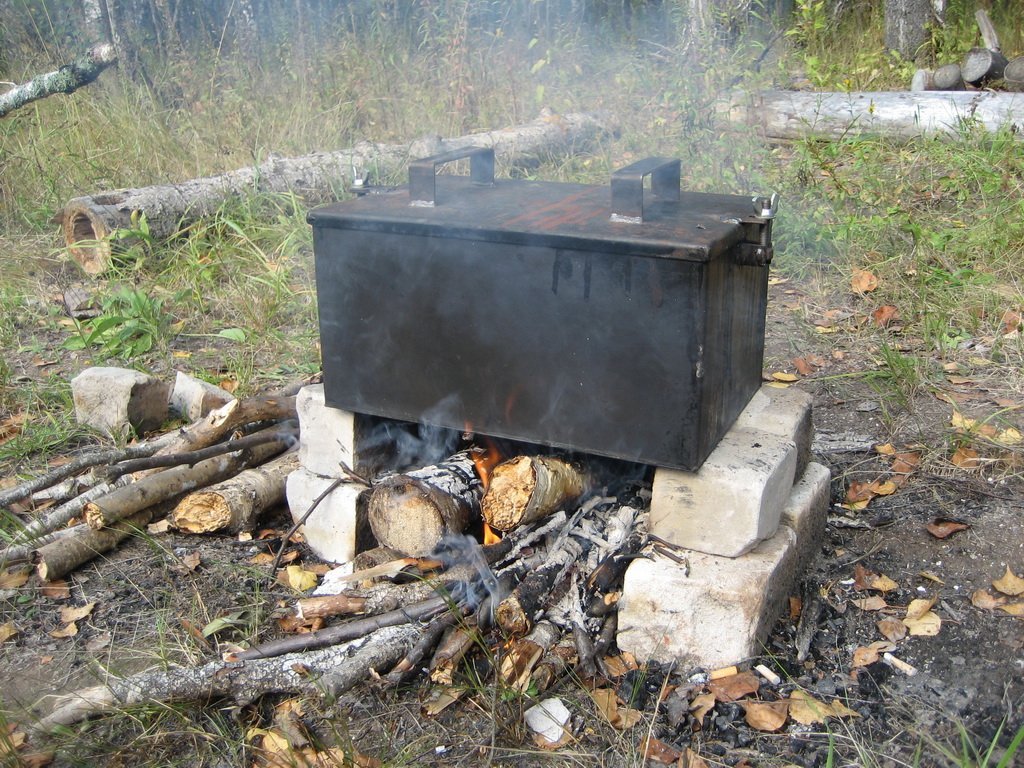 Коптильня горячего копчения своими руками